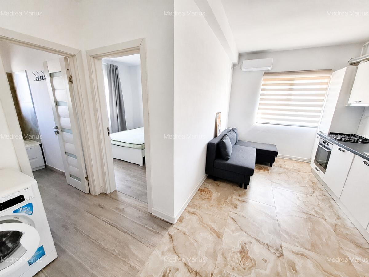 PRIMA ÎNCHIRIERE , Apartament modern cu dormitor separat , Parcare