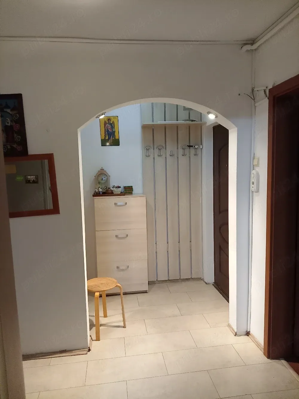 Proprietar vând apartament 3 camere, 64 mp, Mănăștur + garaj și boxă