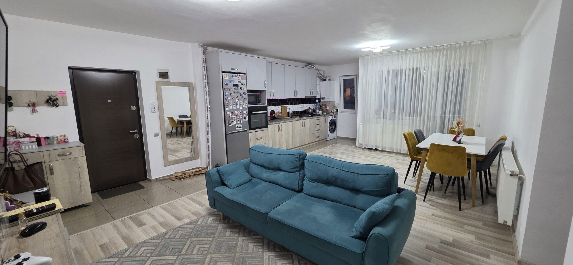 Apartament floresti