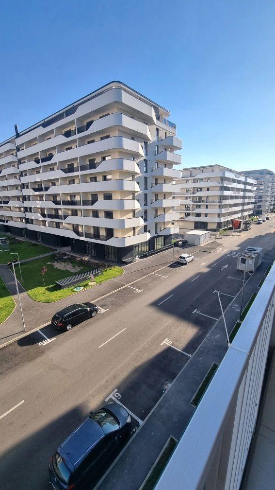 Persoana fizica vand apartament 2 camere