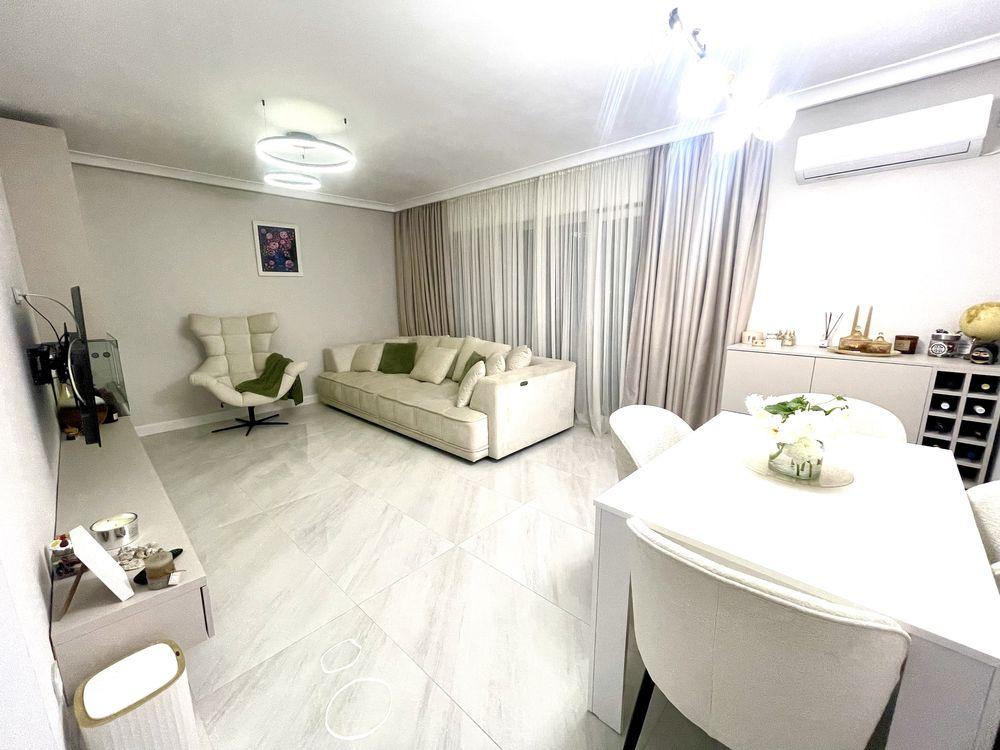 PERSOANA FIZICA, vand apartament ultrafinisat in zona Bazei Sportive din Gheorgheni, str Soporului, Complex Mon Jardin