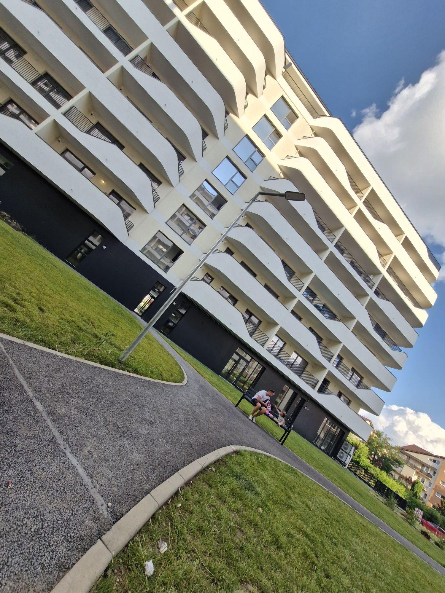 Apartament 2 camere de vânzare | Florești – str. Eroilor | 44,95 mp + balcon 10,33 mp | Parcare subterană inclusă