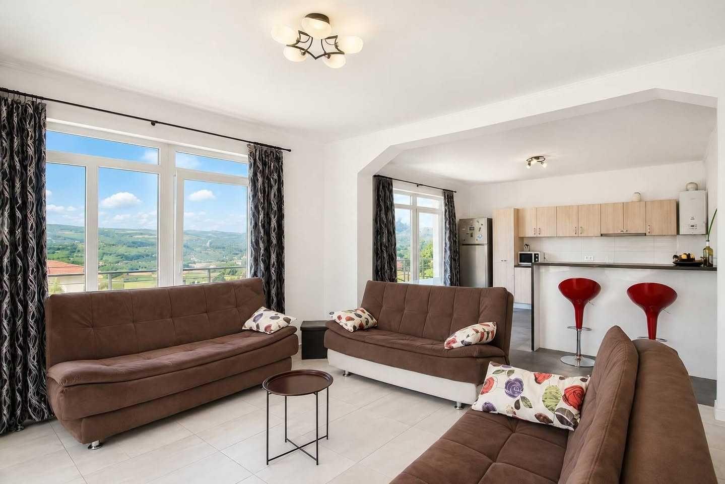 Casă cu grădină proprie în Zorilor | 97 mp utili | Curte 144 mp | Terasă | 2 parcări