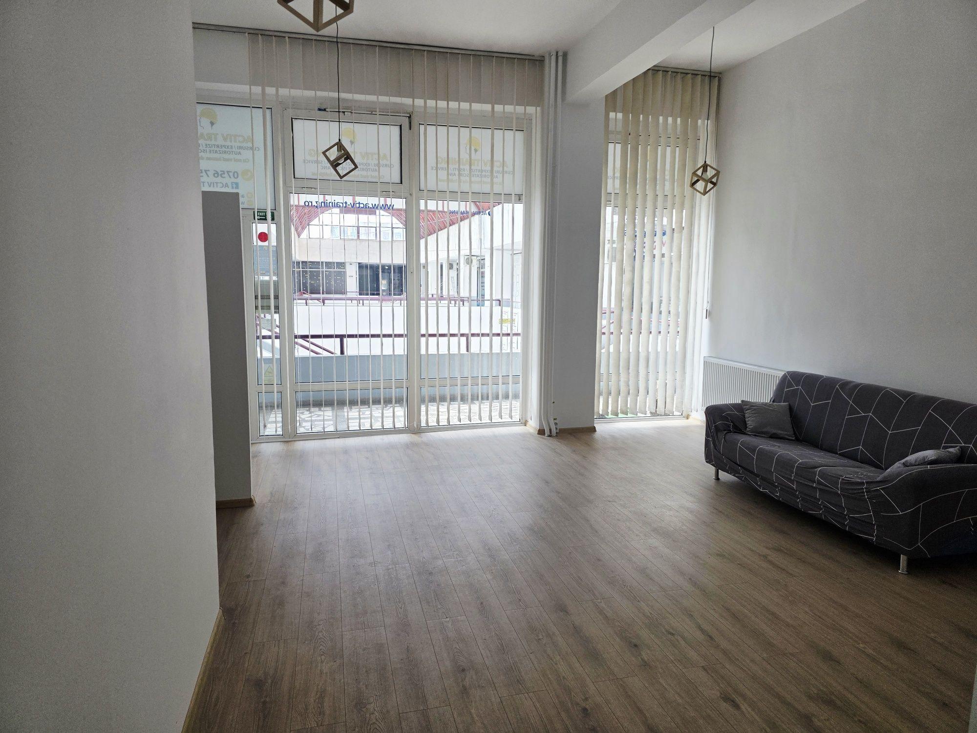 VAND/ INCHIRIEZ Spatiu comercial 44 mp Zona Consiliul Judetean Vis a Vis de OMV MARASTI  si PROFI Cladirea cu posta OP13 - imagine 1