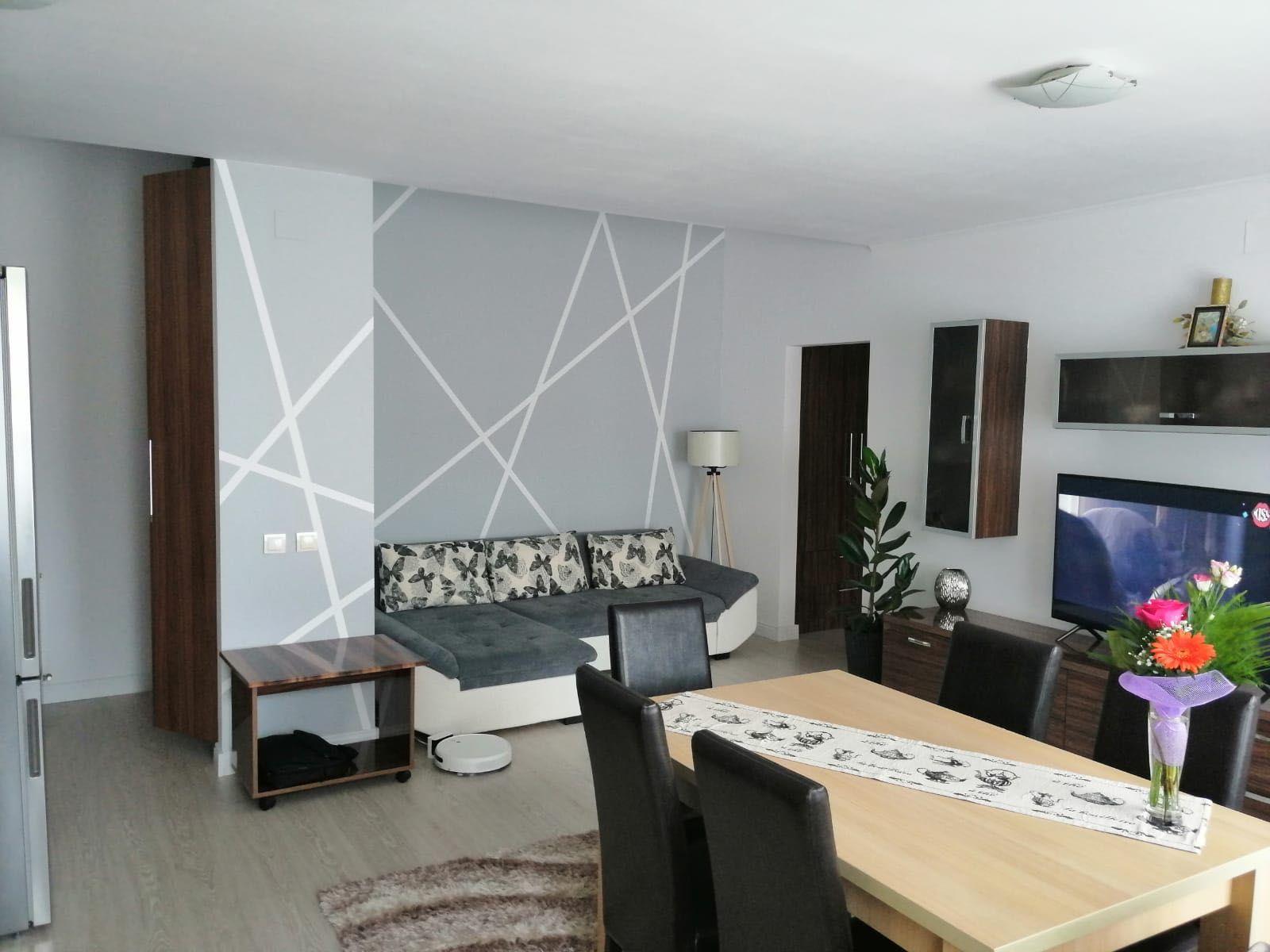 Închiriez apartament 2 camere ,cu parcare proprie ,zona Eroilor