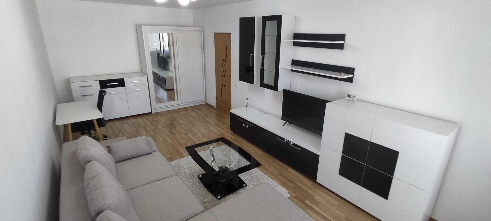 Apartament 2 camere cu parcare Floresti strada Cetatii