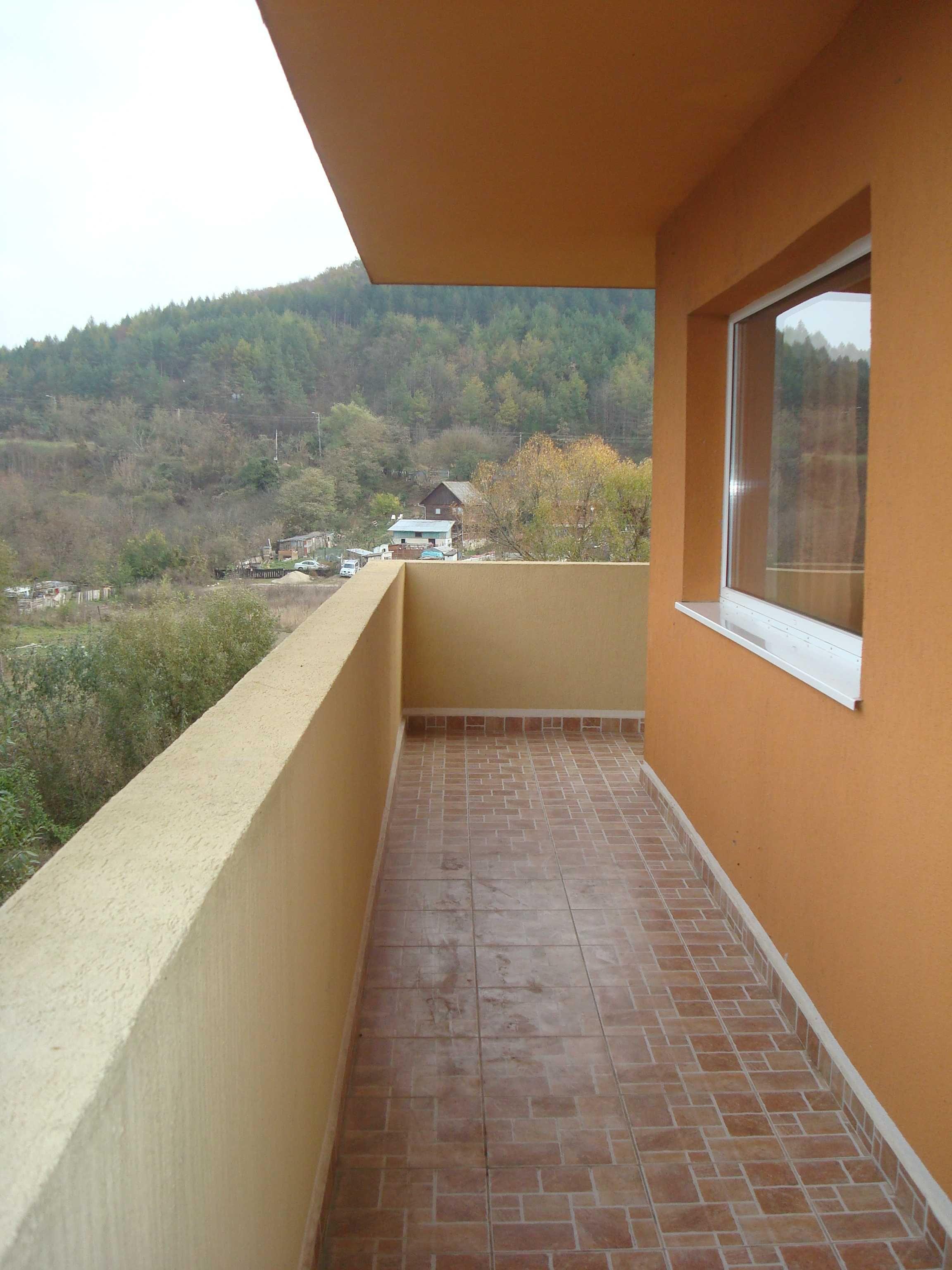 Apartament 1 cameră, 40 mp + balcon 20 mp, parcare inclusă, zona VIVO! / Valea Gârbăului