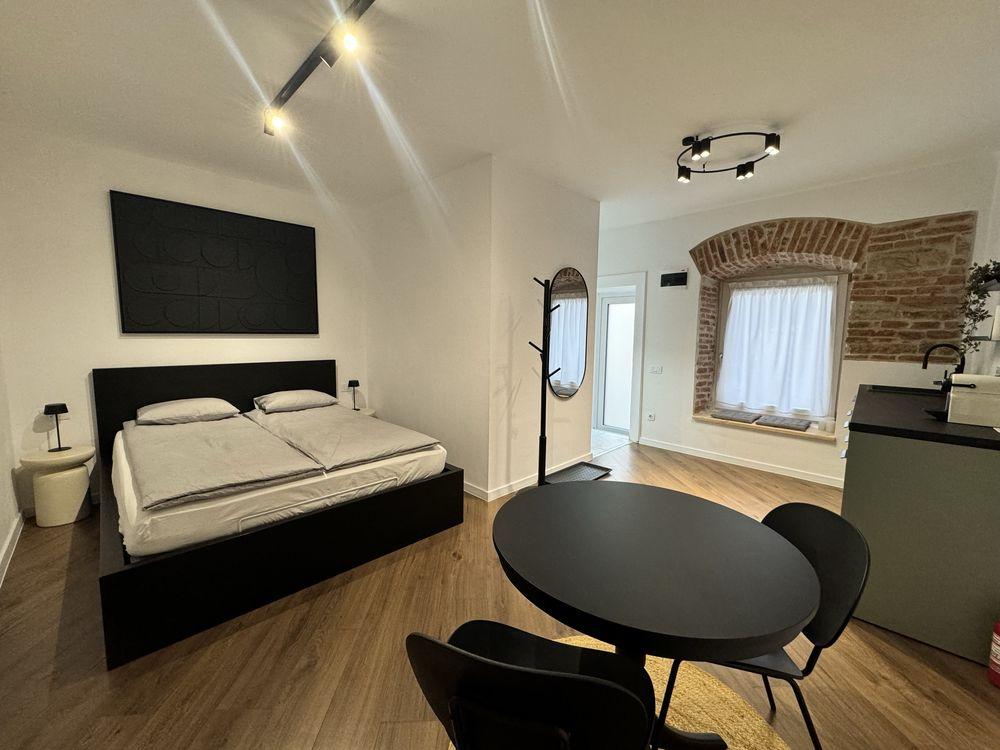 Studio Piata Muzeului