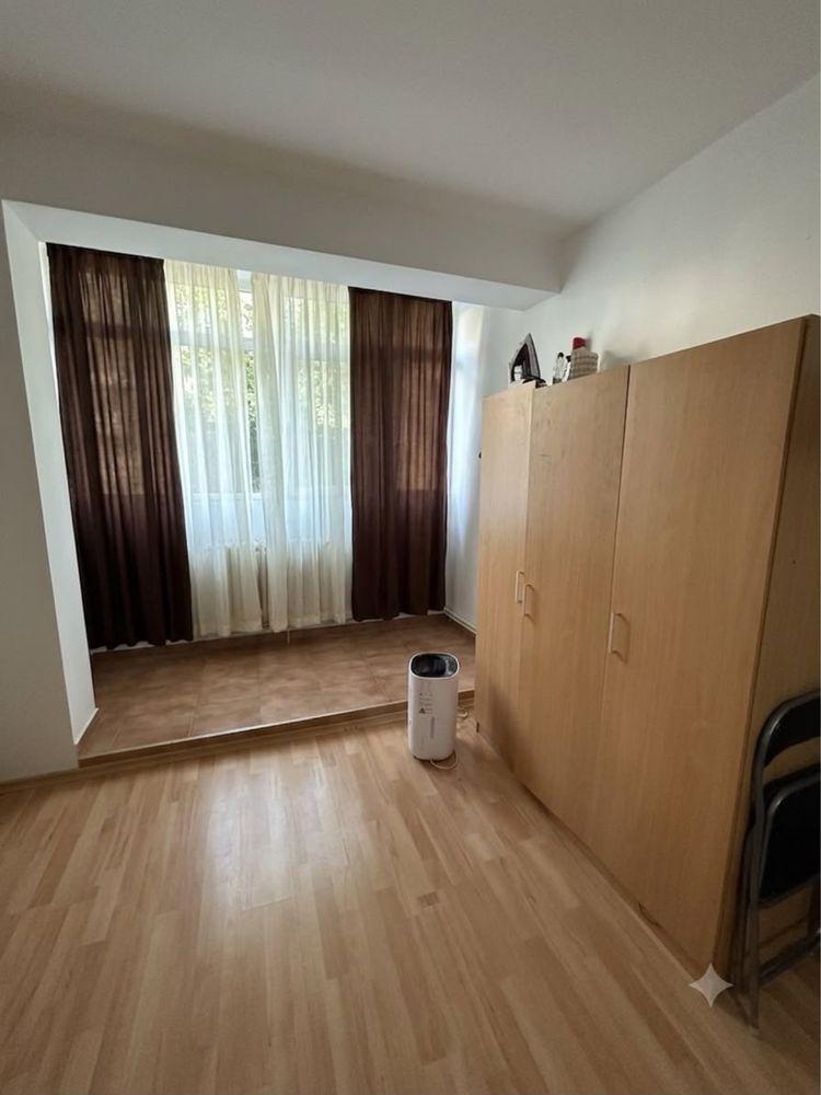 Inchiriez apartament 2 camere Manastur!