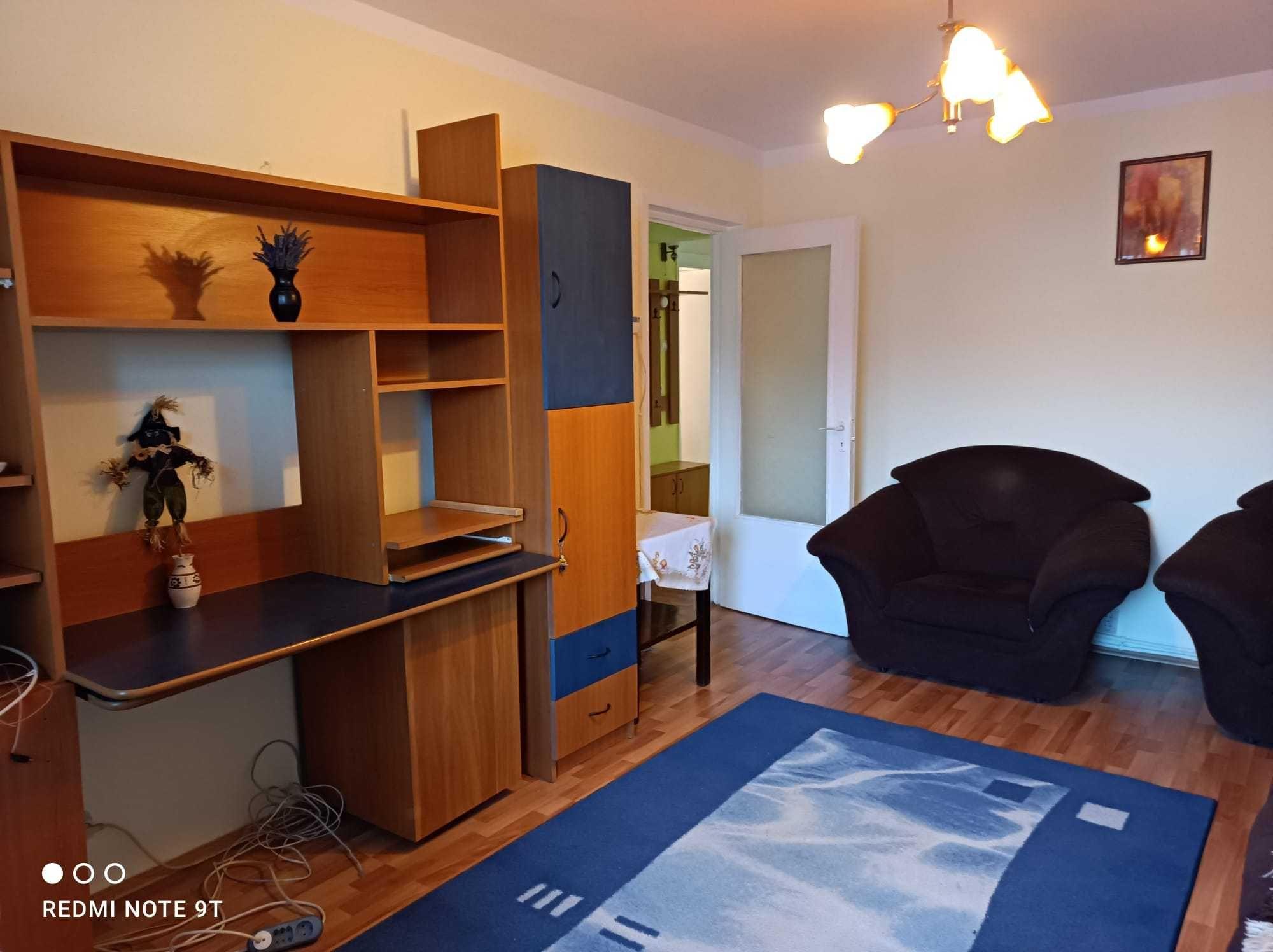 Inchiriez apartament 3 camere Cluj, Manastur