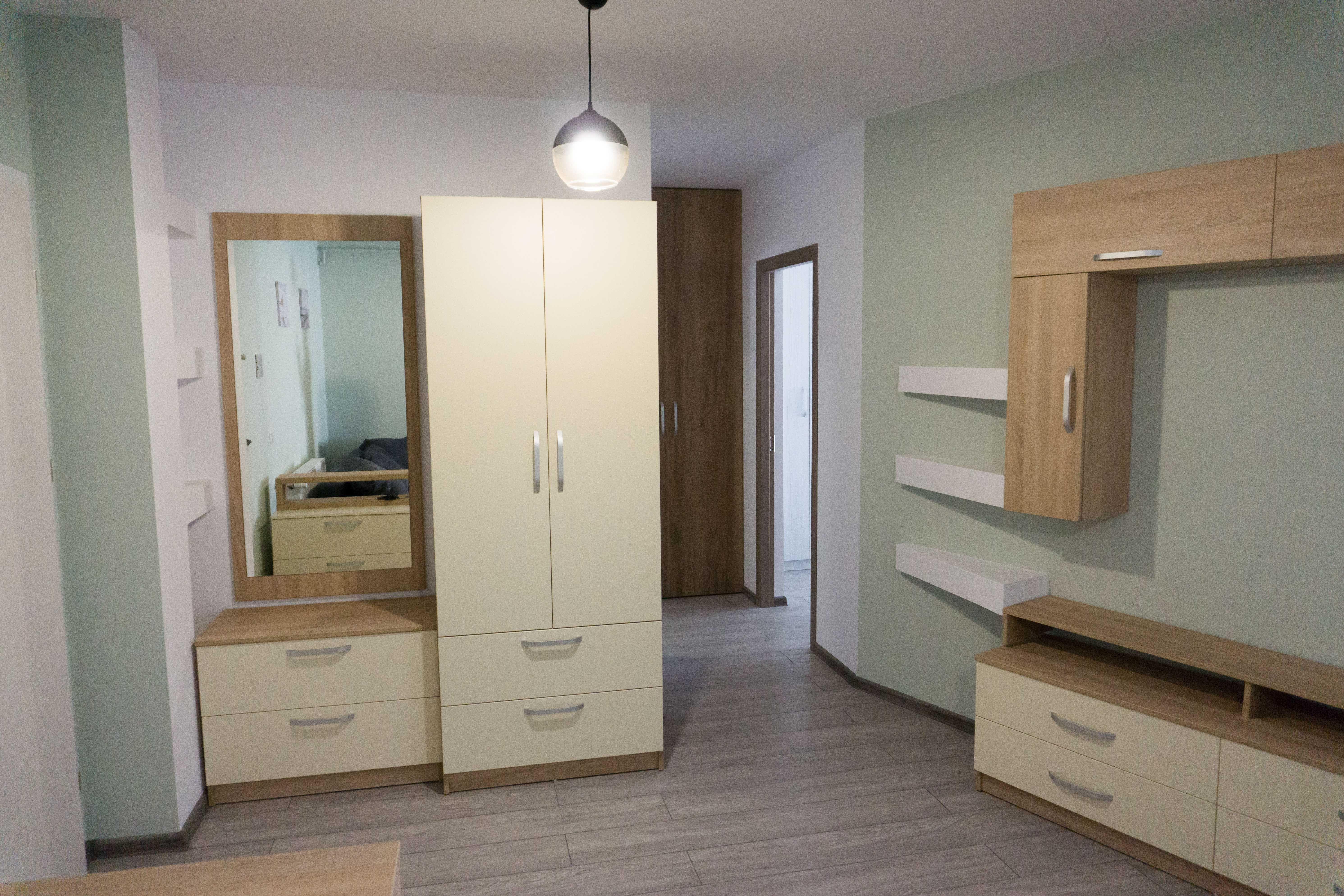 Persoană fizică închiriez apartament 3 camere | Parcare inclusă | Calea Turzii