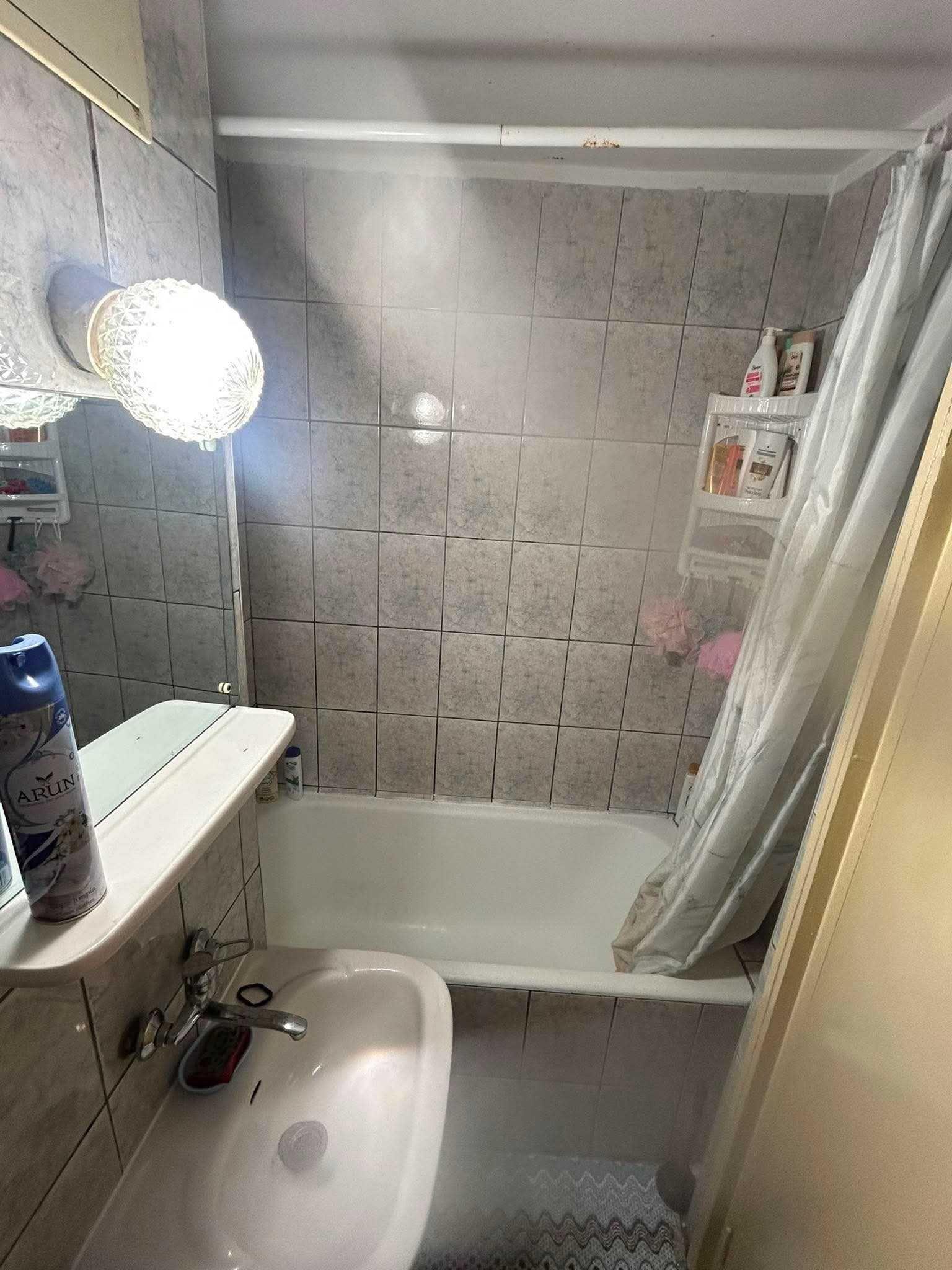 3000 lei -inchiriez ap.4 camere ,parang nr.8 manastur cluj-napoca