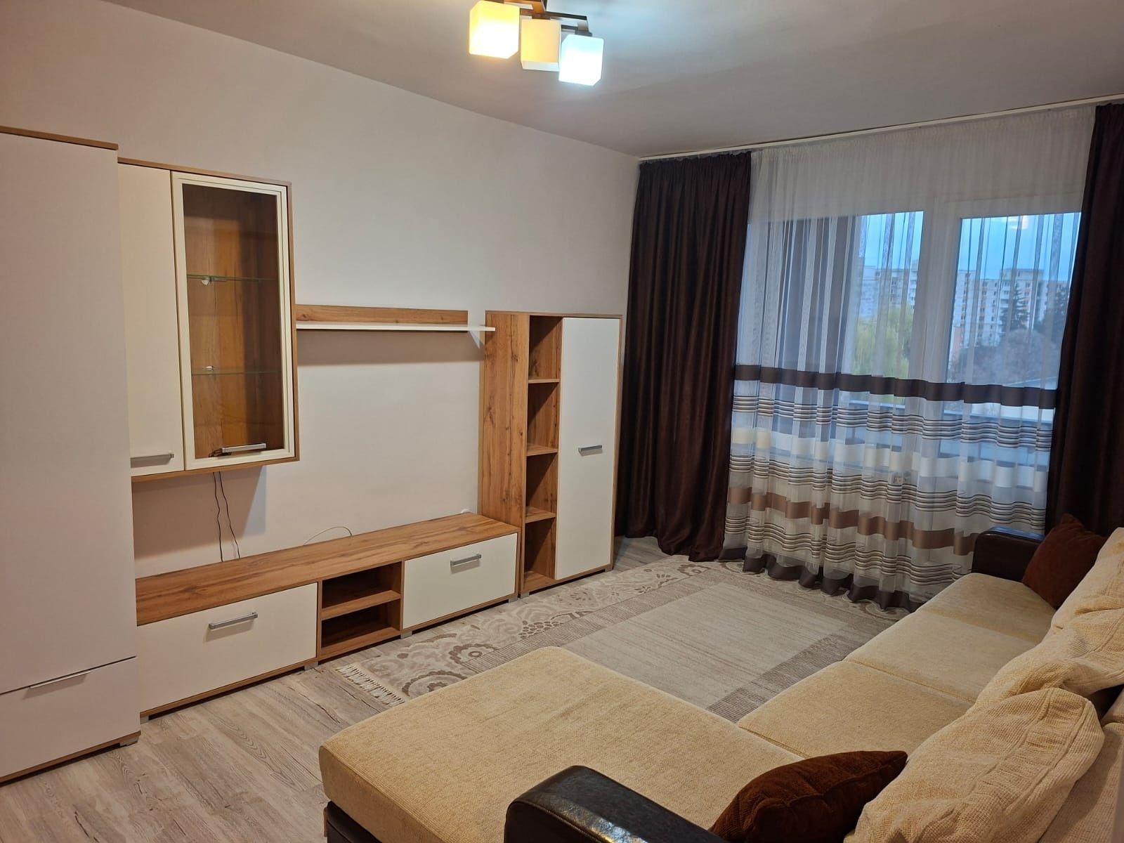 Vând apartament cu 2 camere confort 1, în Tudor