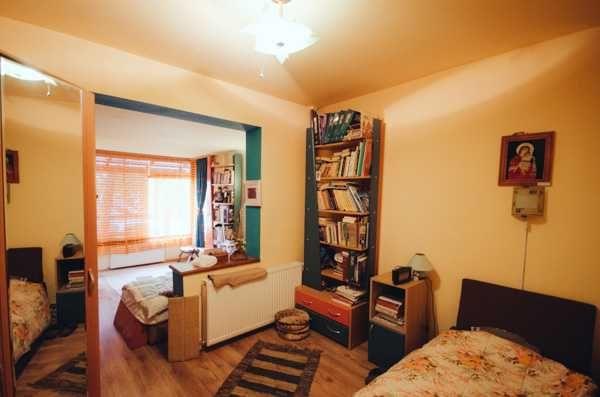 Apartament de 3+1 camere, cu intrare separata si terasa, in Targu Mures, Cartier Unirii