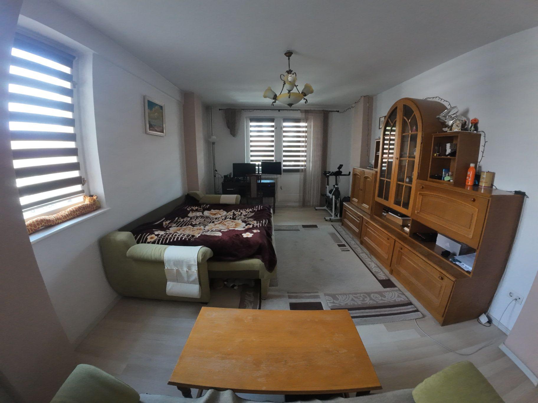 De închiriat Apartament 2 Zona semicentrală