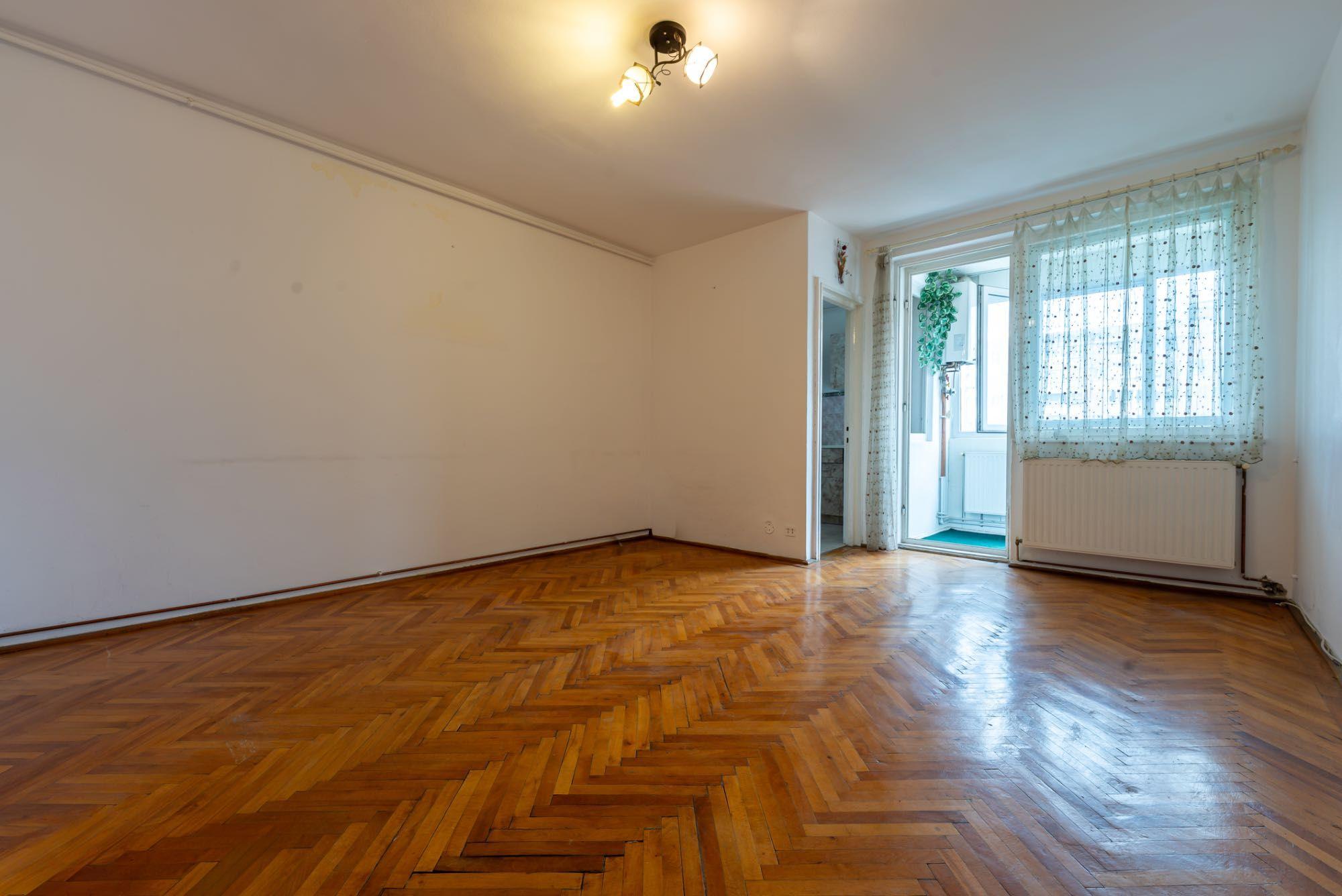 Garsonieră 30mp str. Soarelui
