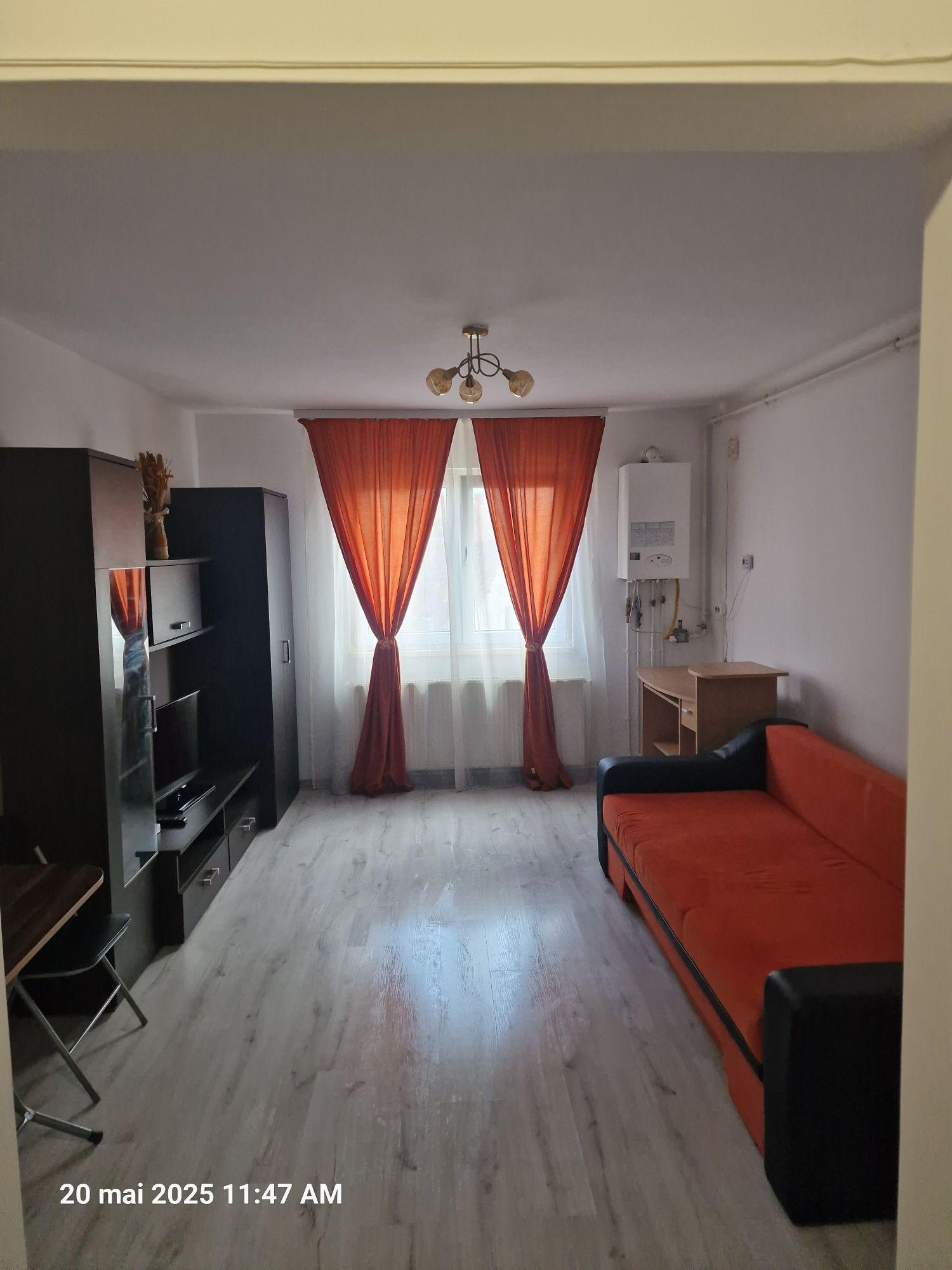 Proprietar Vand Garsoniera