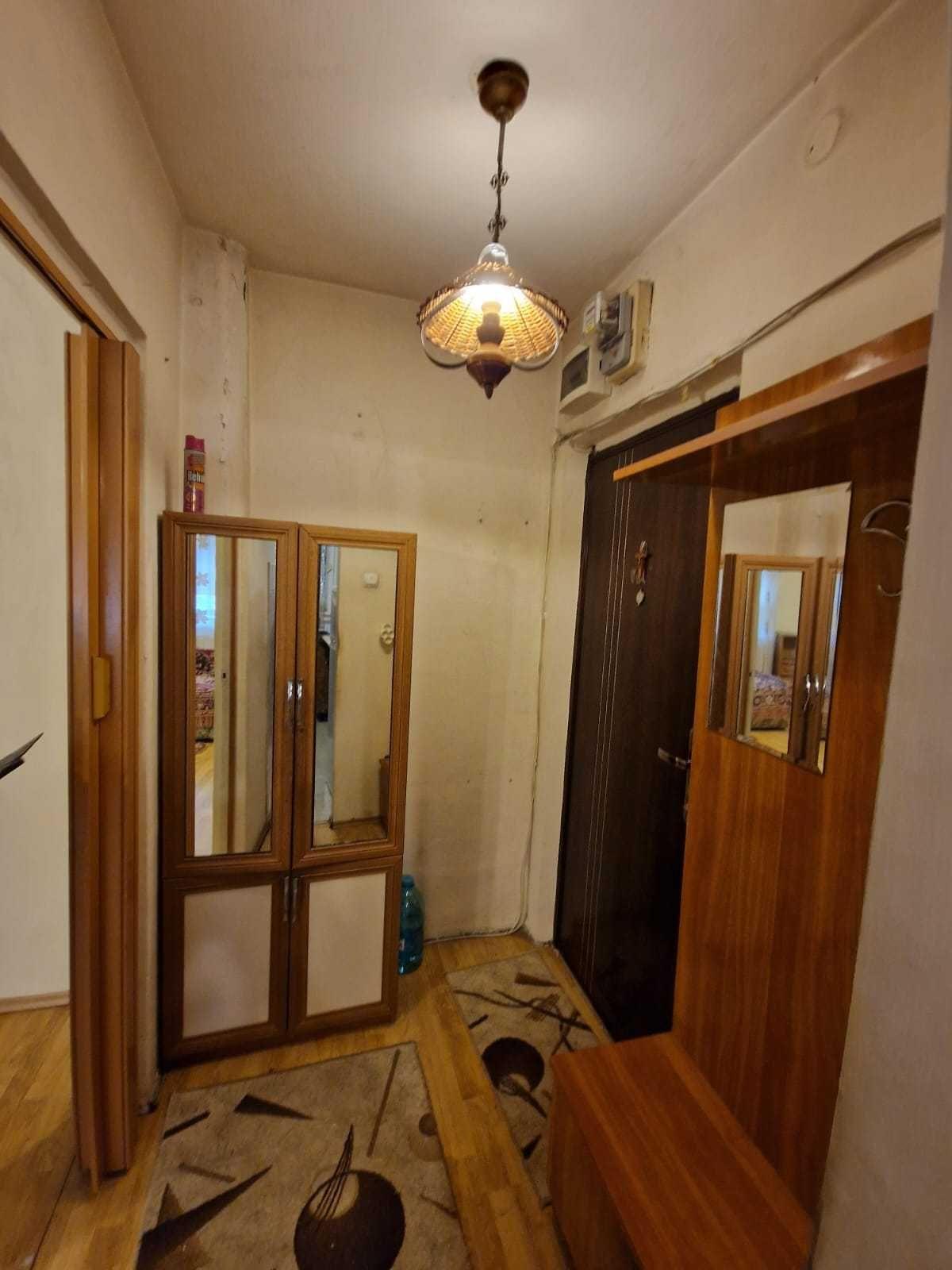 De vanzare proprietar apartament 2 camere confort 3, parter  Cartierul  Florilor Brasov