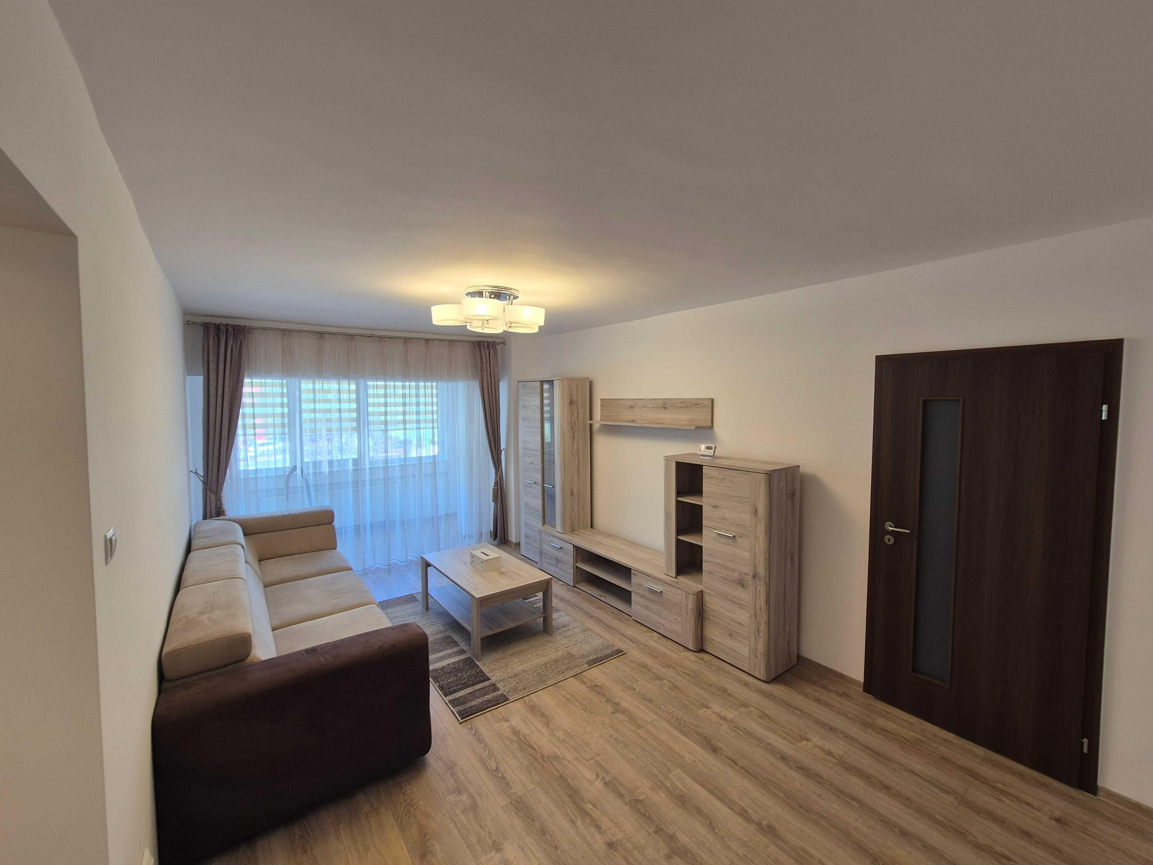 Apartament 2 camere de vanzare DIRECT PROPRIETAR - Racadau intrare