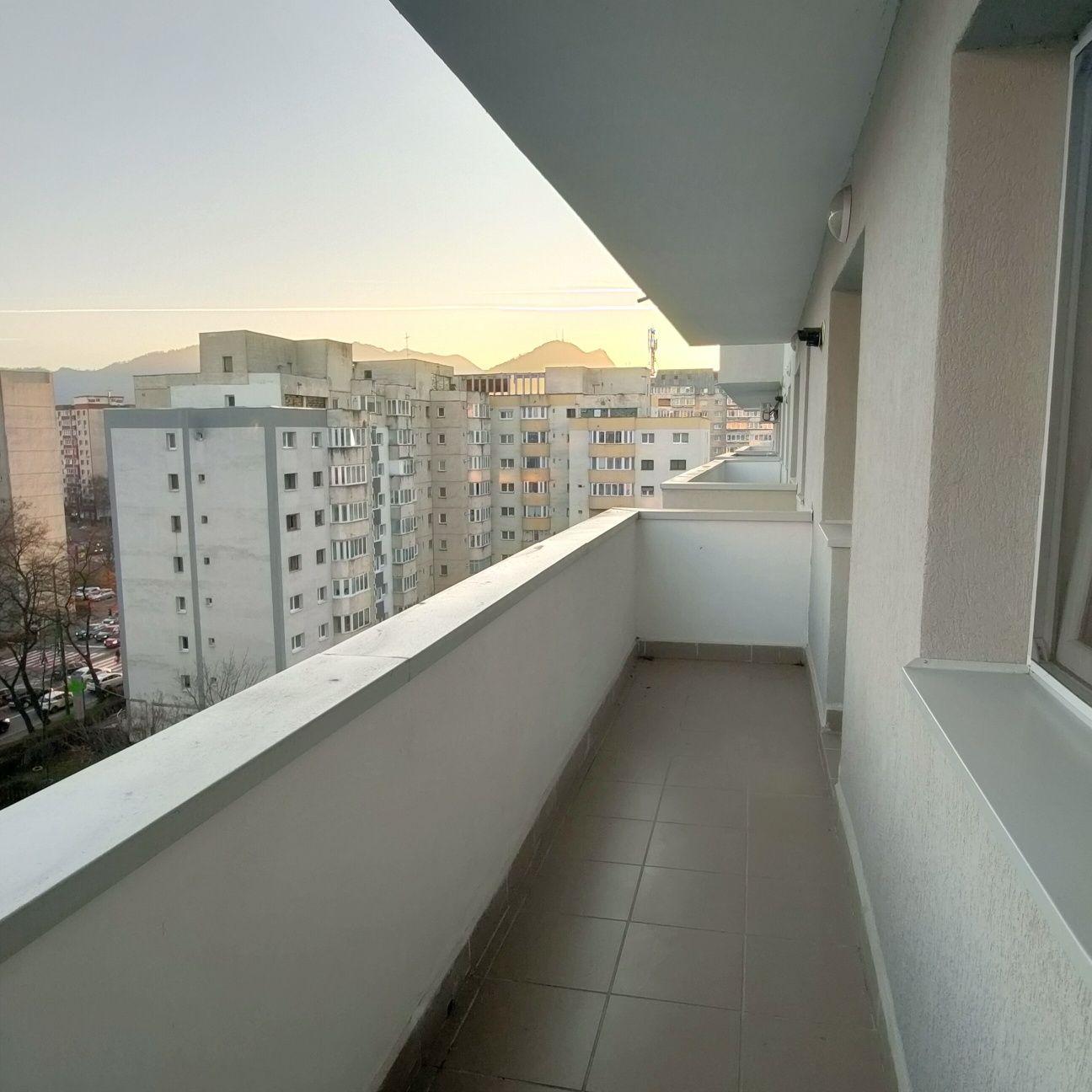 Inchiriez garsoniera spatioasa 44m2 utili,  plus balcon 8m2