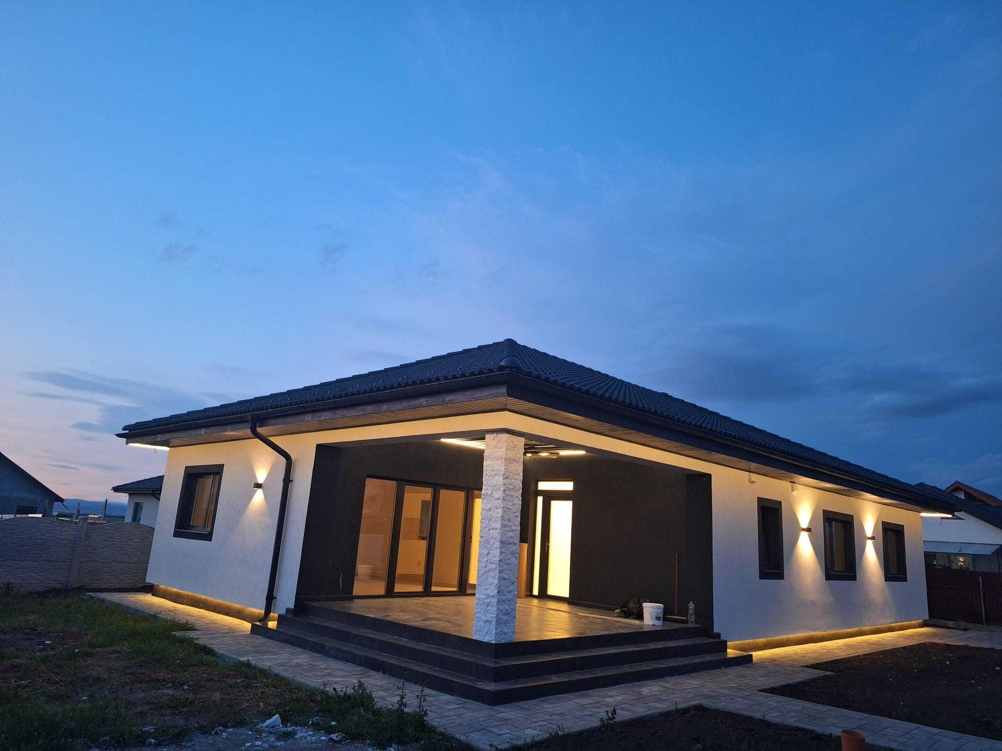 Casă individuală SMART, IZVOR, 178 m2, 5 camere, terasă acoperită, proprietar