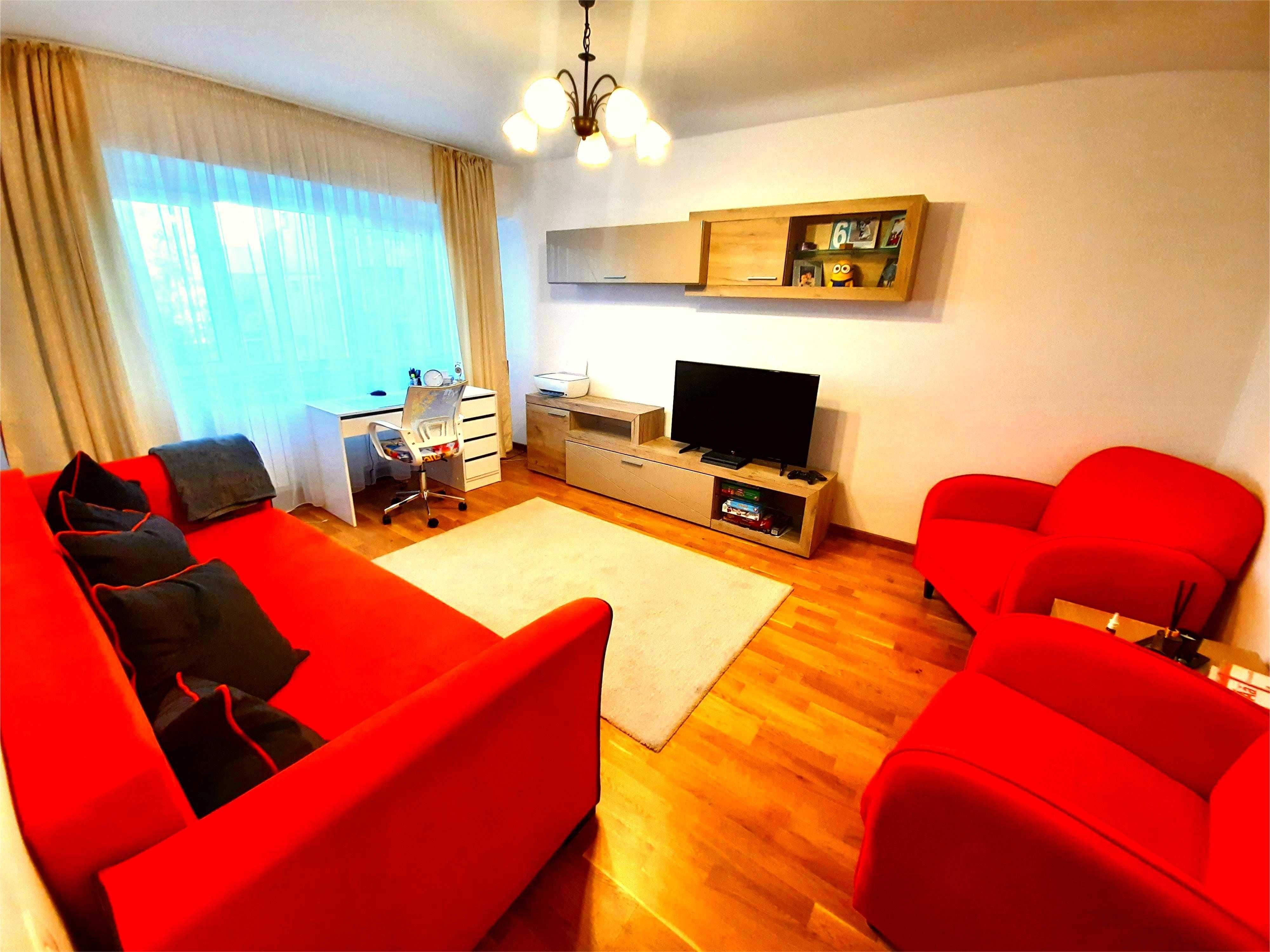 Inchiriez apartament  2 camere Decomandat - Zona Tomis Nord / Brotacei  - Termen lung