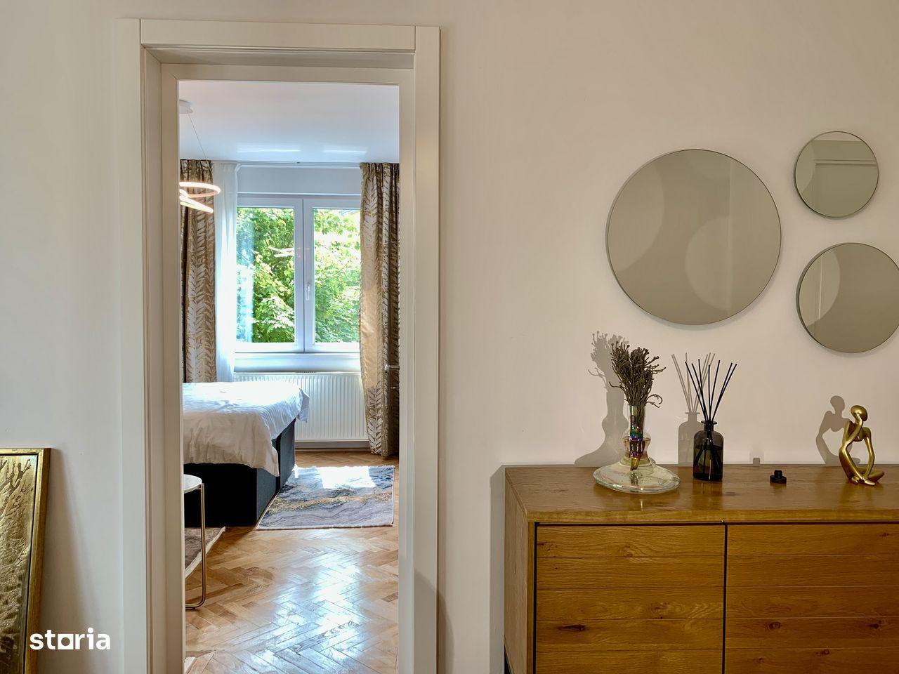 Apartament 2 camere LUX – mobilat premium – zona Papiu / Cornisa UMFST