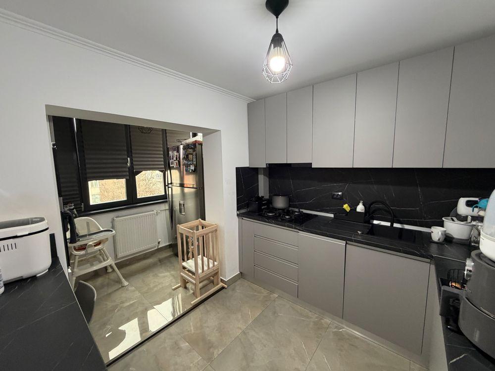 Vand apartament 3 camere ,cartier rovine, langa Liceul Tudor Arghezi