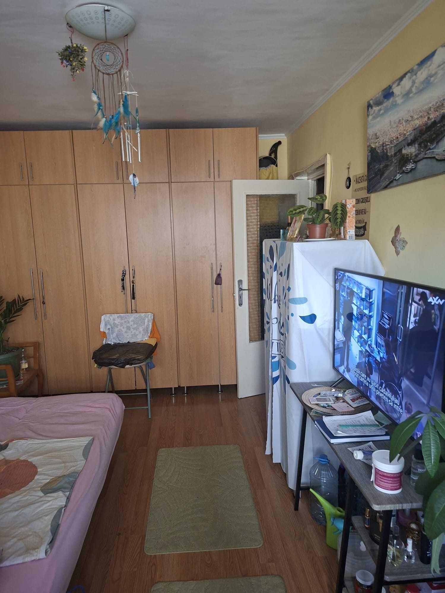Garsoniera de vanzare in Iosia