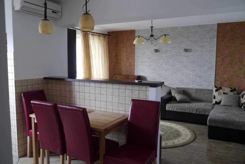 Inchiriez apartament cu 3 camere