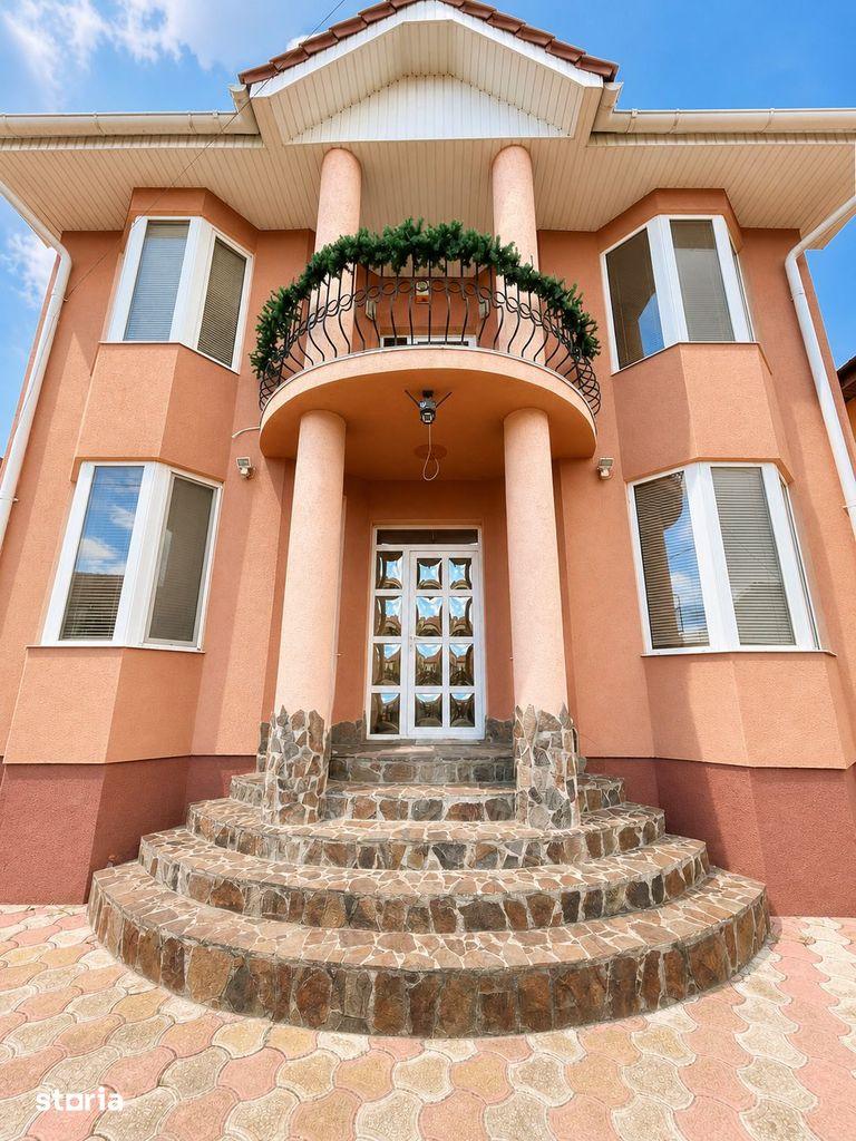 Proprietar vinde casa cu 5 camere