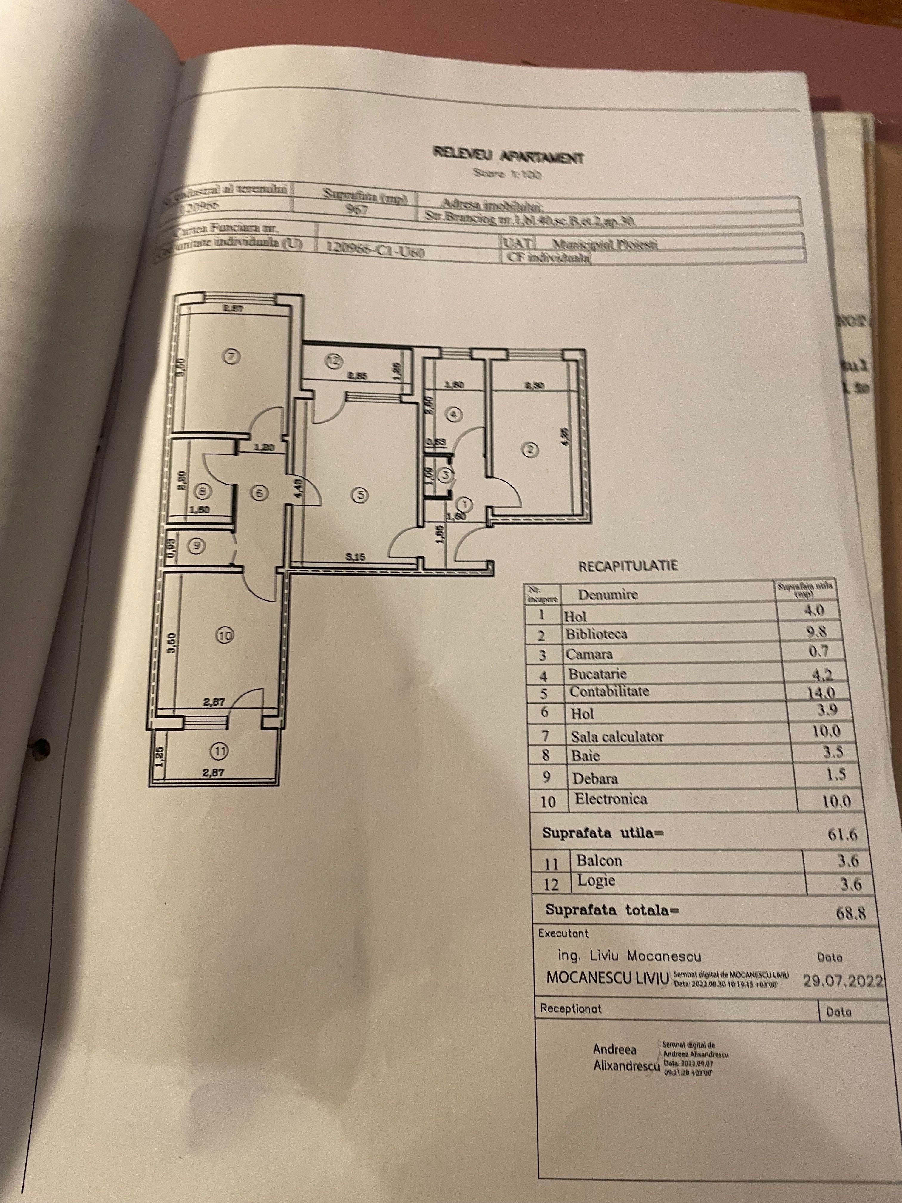 Vând apartament 4 camere - imagine 1