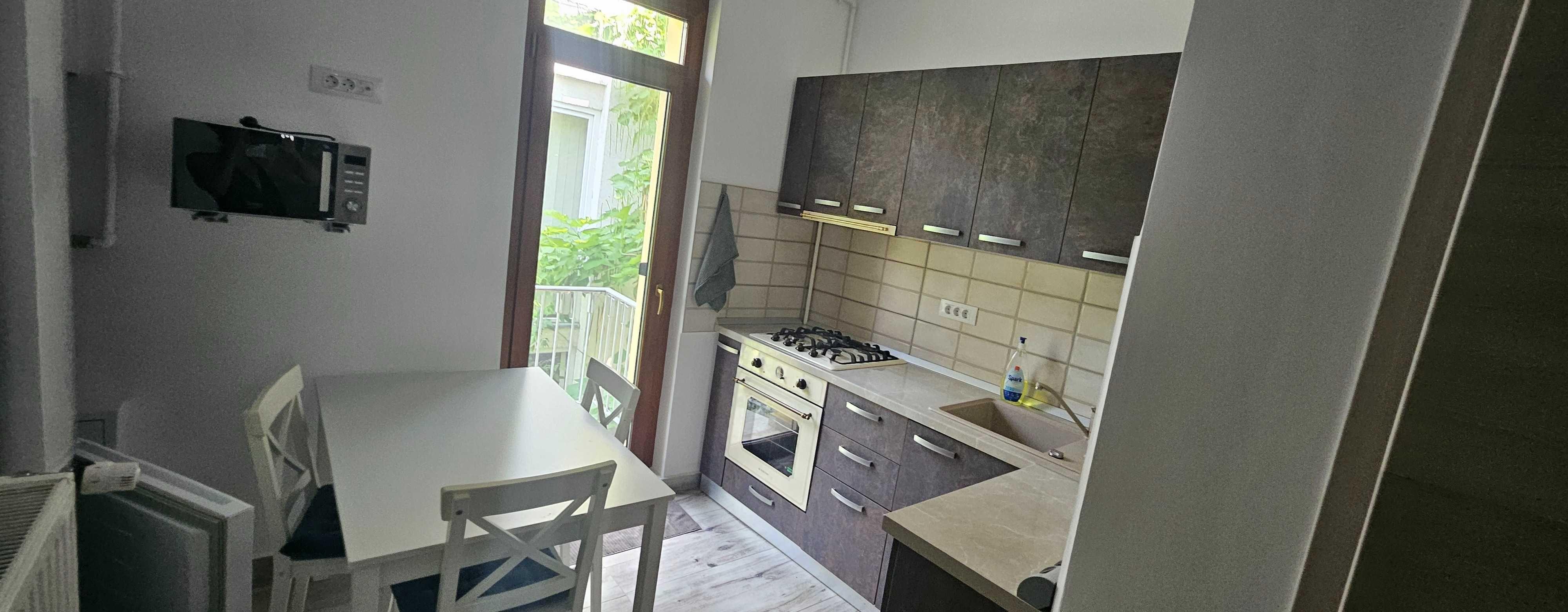 Oferta închiriere apartament 3 camere - imagine 1