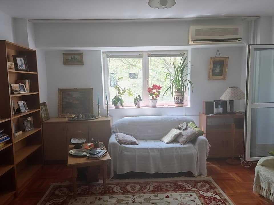De inchiriat: APARTAMENT spatios 3 CAMERE DECOMANDAT, Calea Calarasi - Facultatea Hyperion, Bucuresti, sector 3 - imagine 1