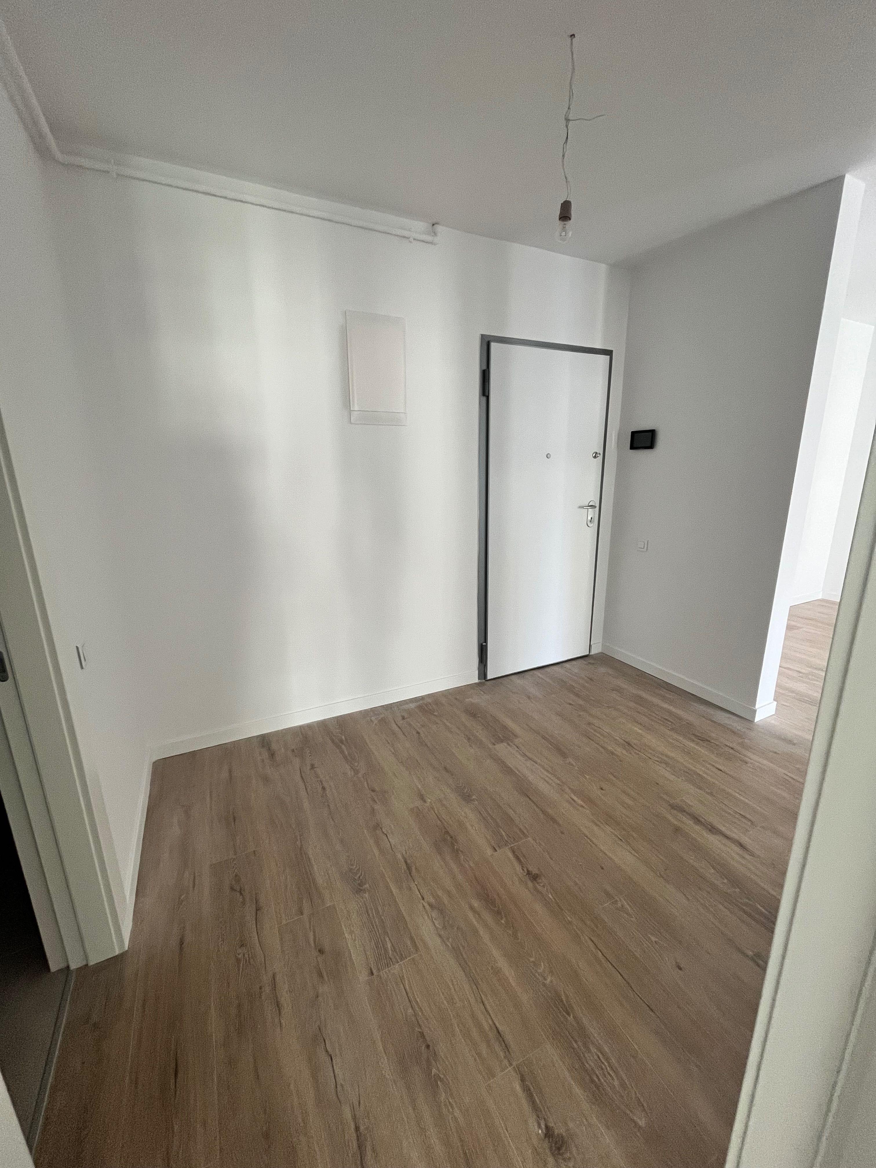 Apartament cu 2 camere Estoria City