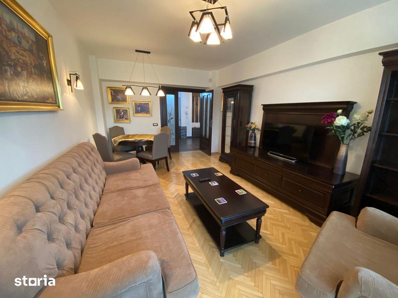 2 Camere Bulevardul Unirii Vedere catre Bulevard (proprietar)