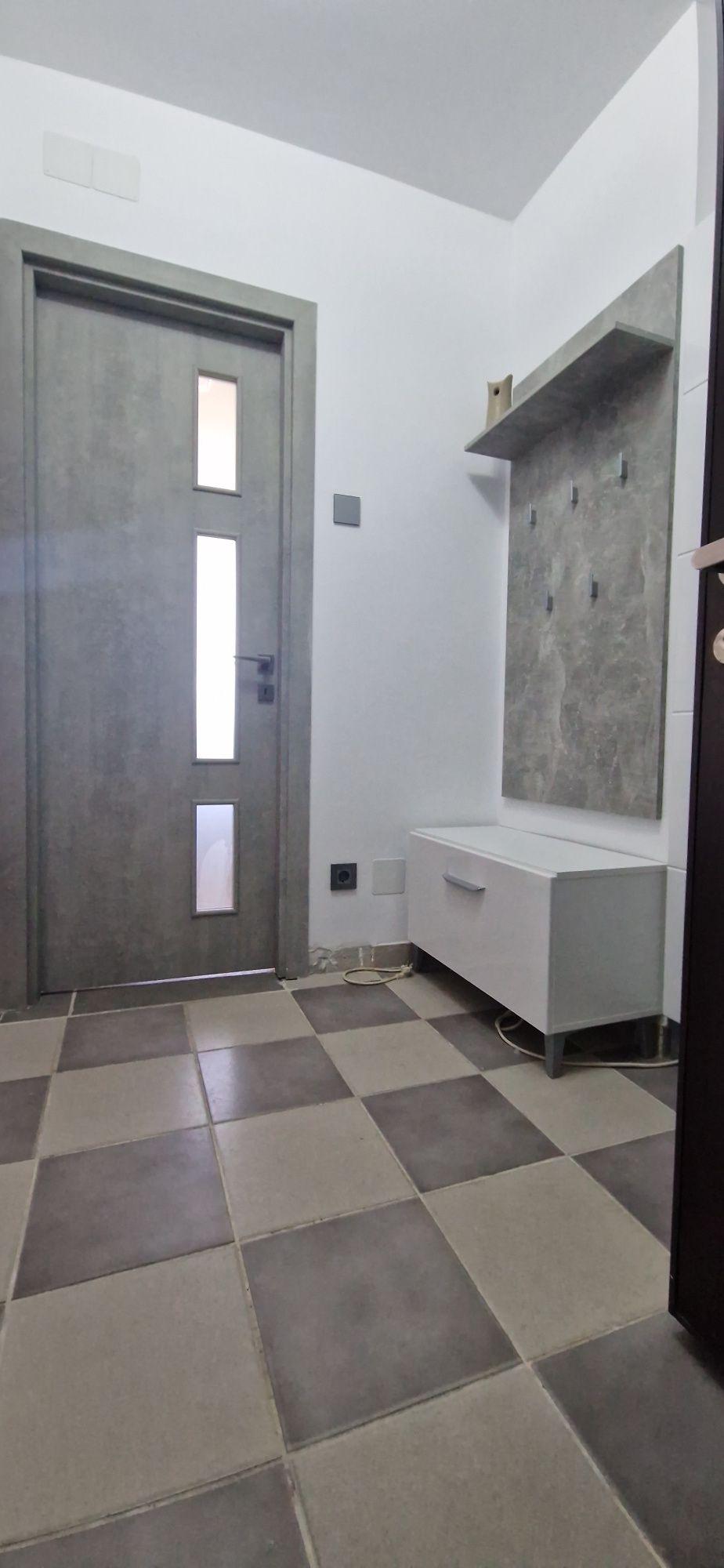 Închiriez Apartament 2 camere