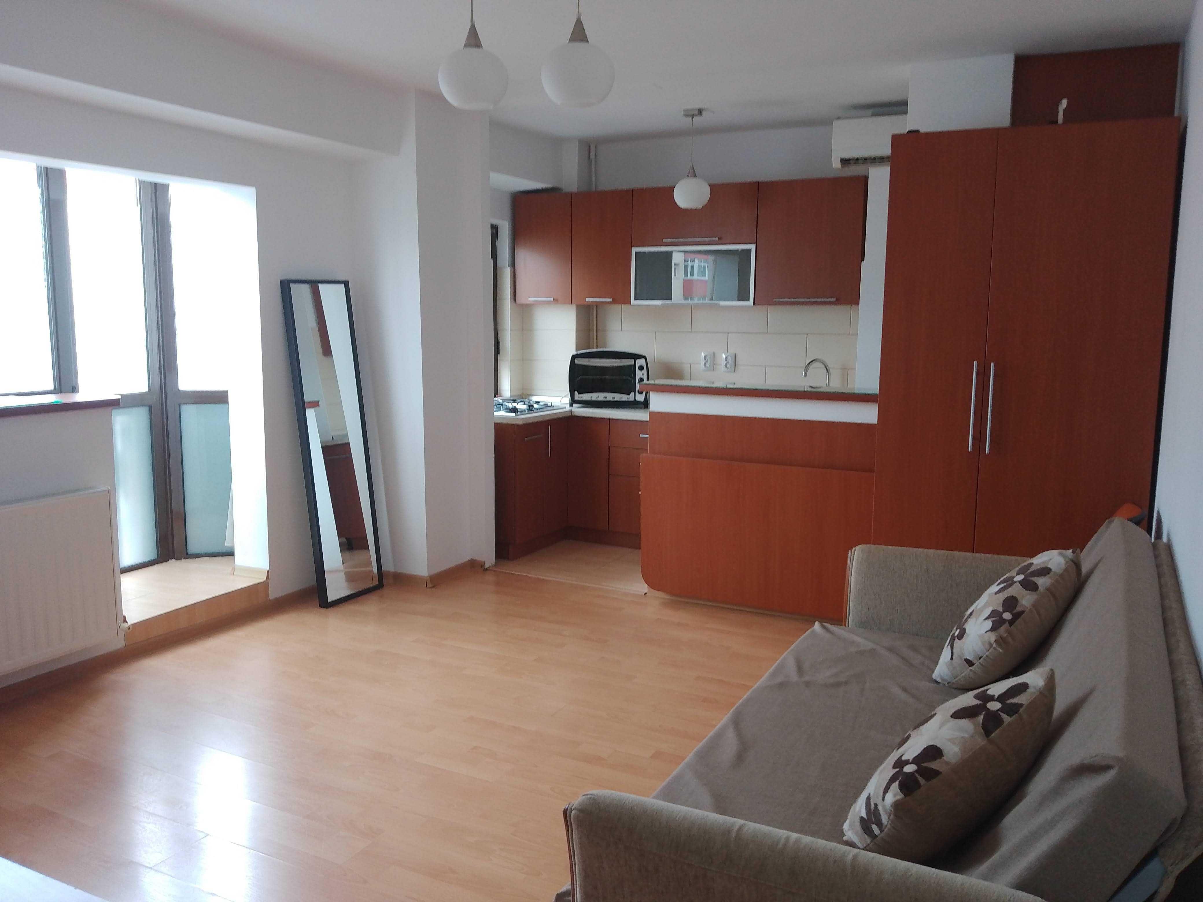 Proprietar – Inchiriez garsonieră modernă open-space, complet utilată, Șincai – Tineretulu