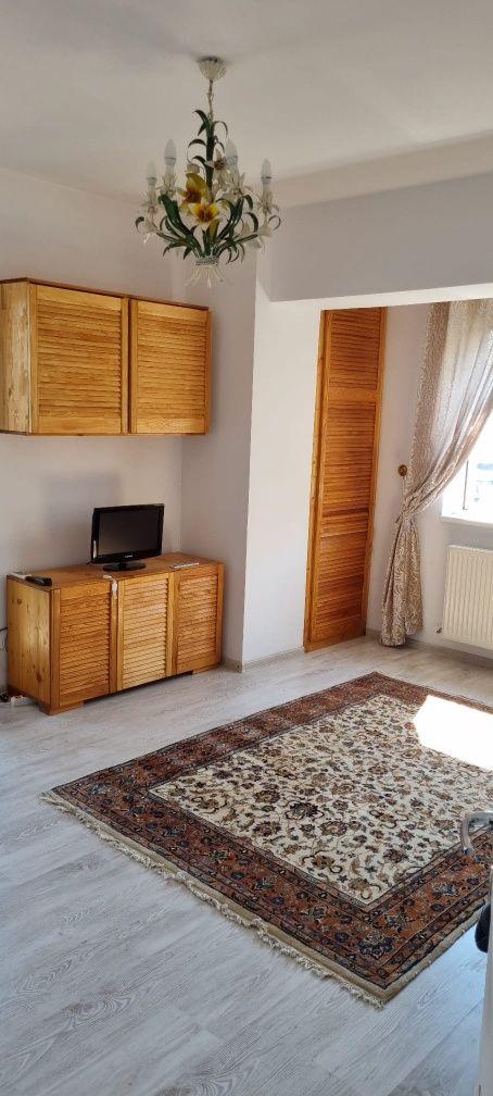 Proprietar închiriez apartament 2 camere