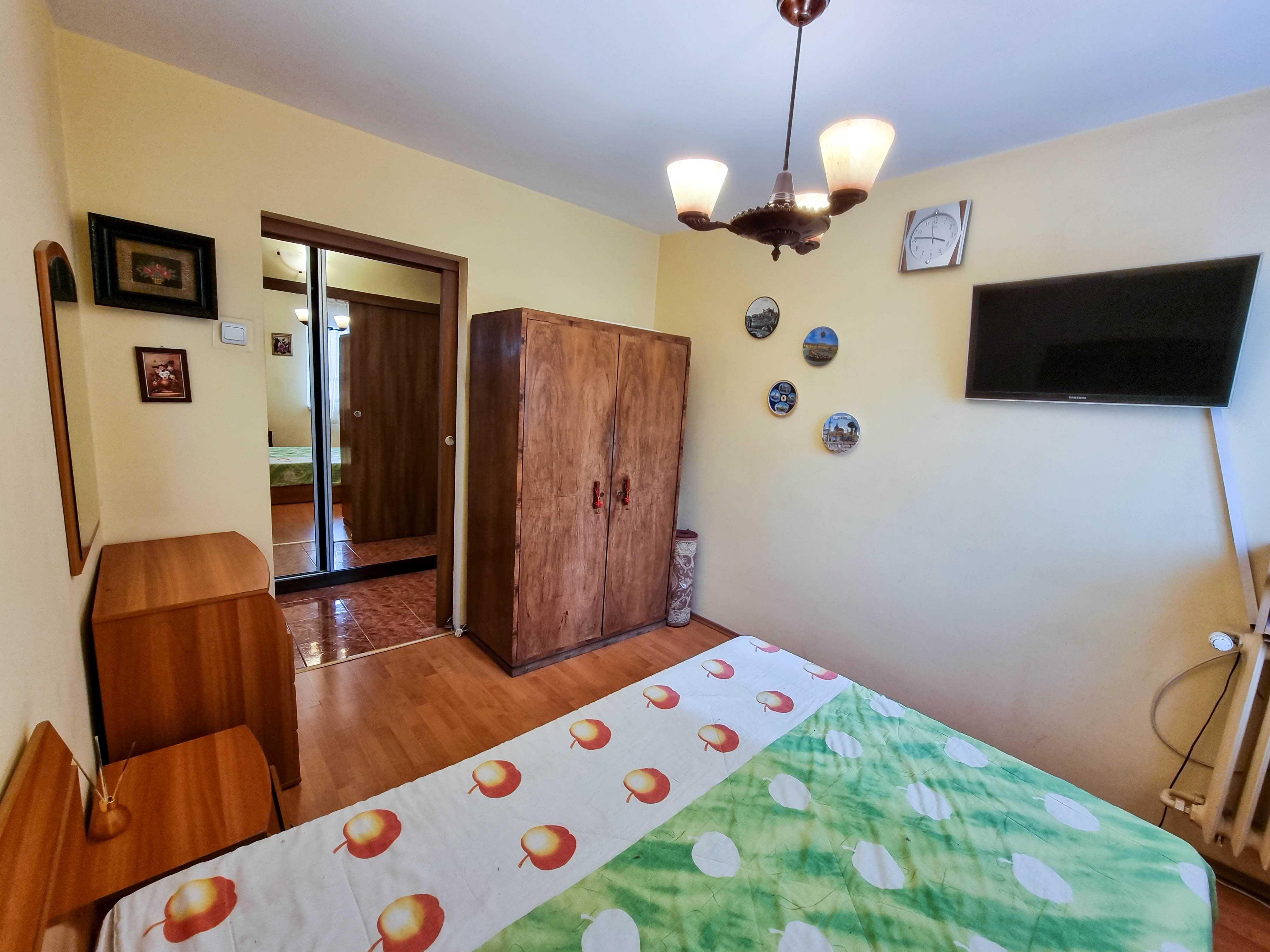 Apartament 3 camere de inchiriat imediat + loc parcare