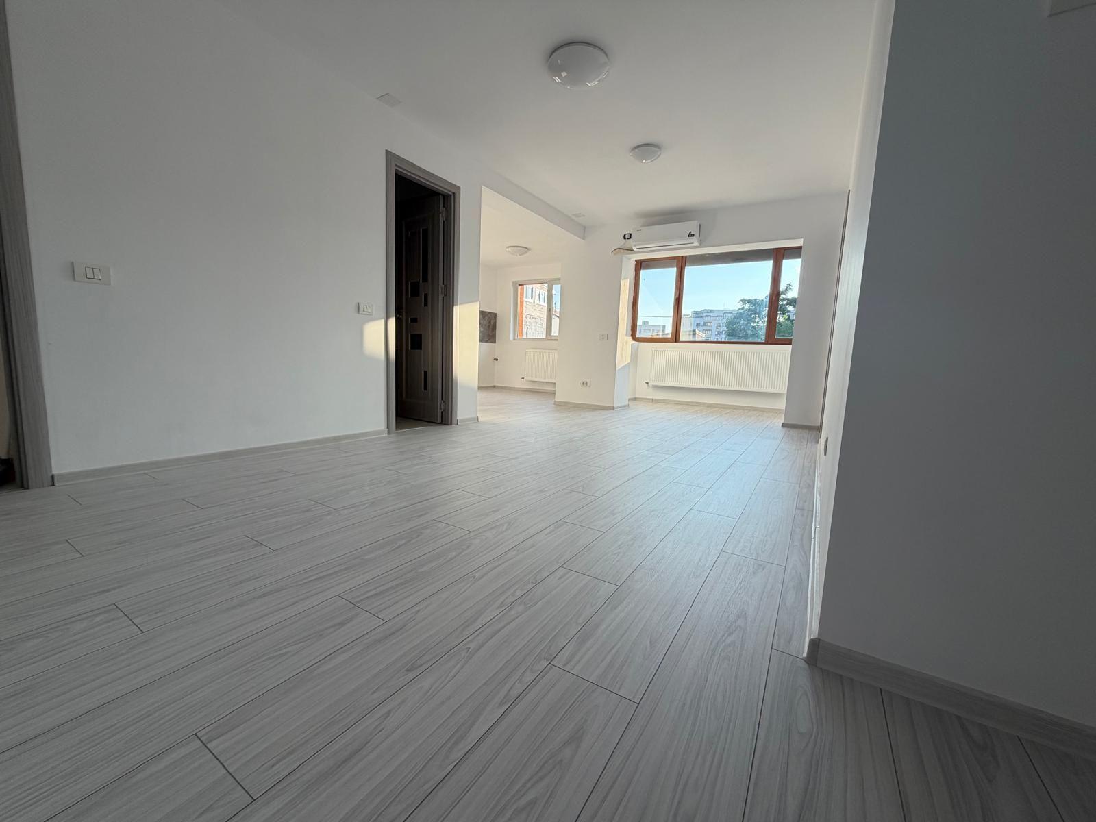 Spatiu comercial / Birou 60 mp | Metrou Mihai Bravu | Cladire noua | Prima inchiriere