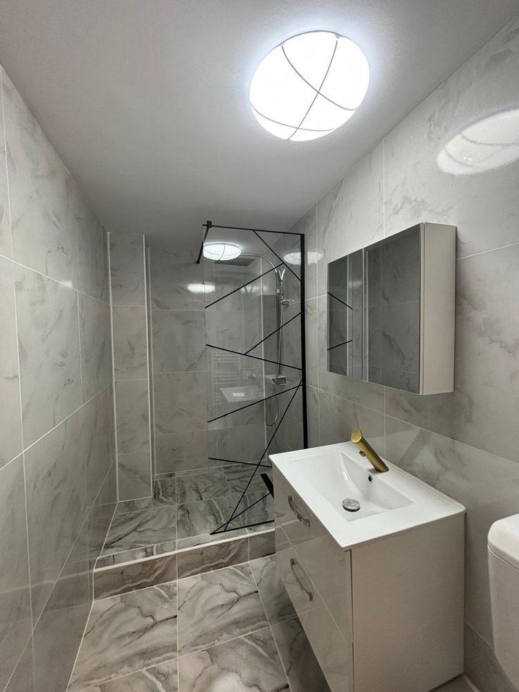 Proprietar. Apartament 2 camere decomandat. Zona 13 Septembrie