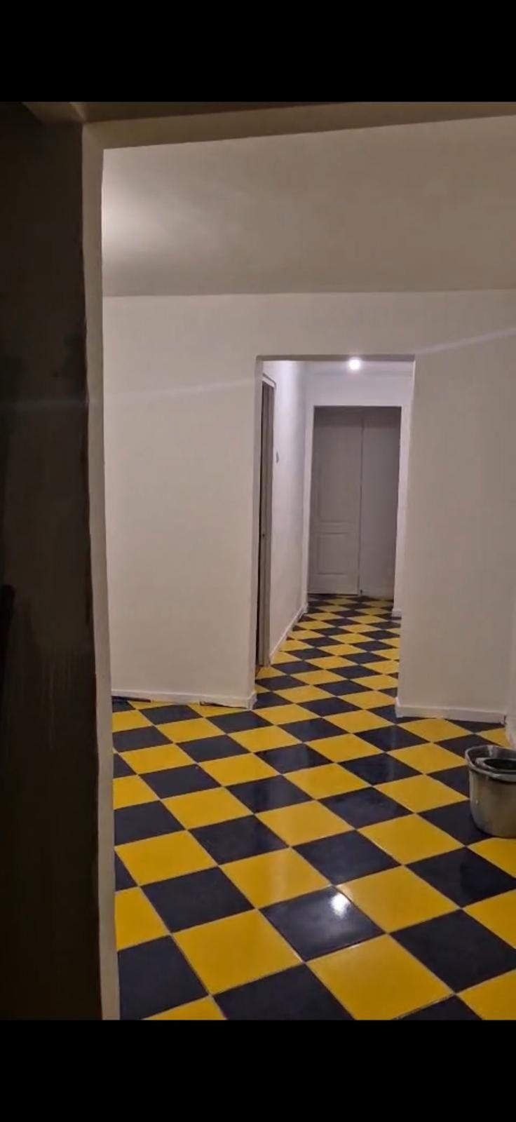 Apartament 4 camere - imagine 1
