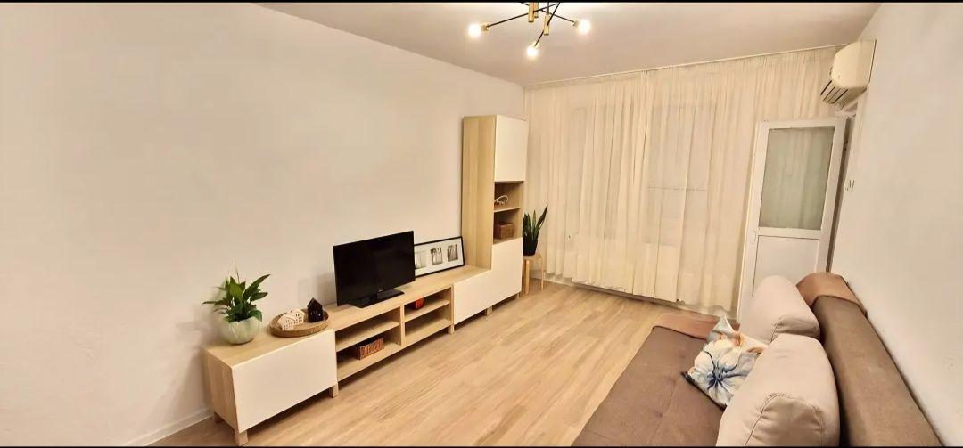 Proprietar, inchiriez apartament 2 camere Sebastian-Mega Image