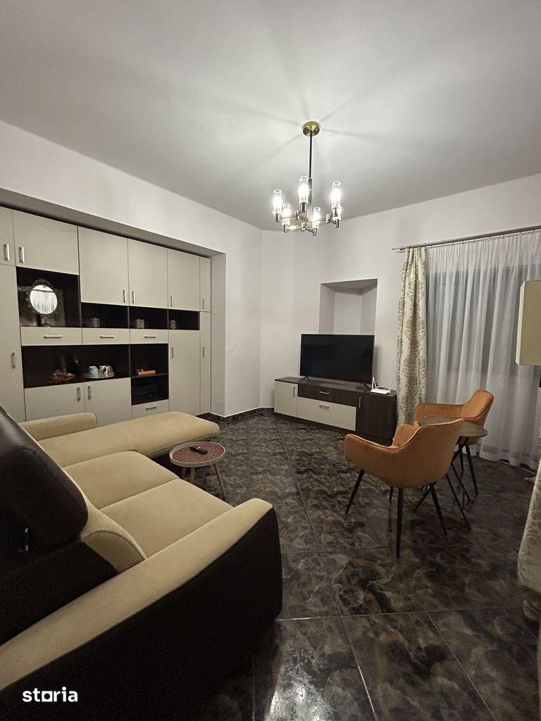 Inchiriere apartament 2 camere, decomandat, langa Arenele BNR