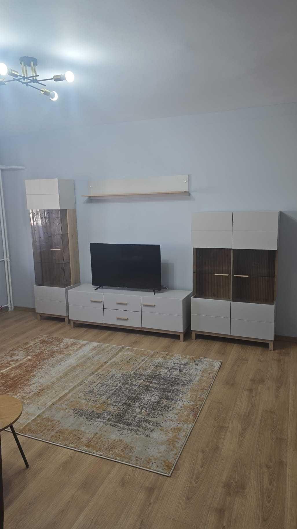 Închiriez apartament 2 camere