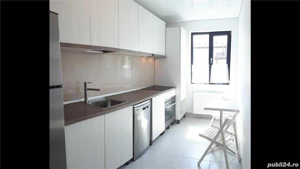 Vând apartament 2 camere, 50 mp, etaj 1/3, mobilat și utilat complet - imagine 1
