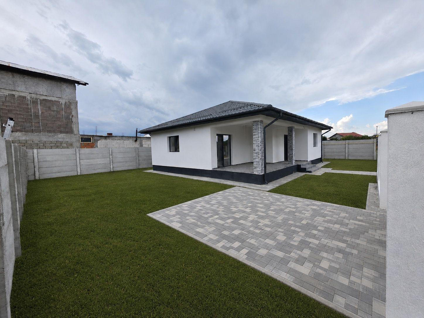 Casa individuala Domnesti , placa beton, 3 camere,  lângă pădure - imagine 1