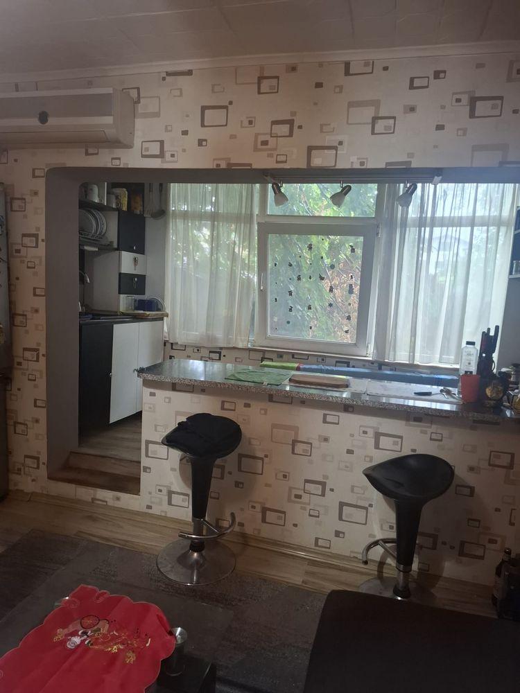 Vand apartament cu o camera 36 mp utili Otopeni str Ghioceilor - imagine 1