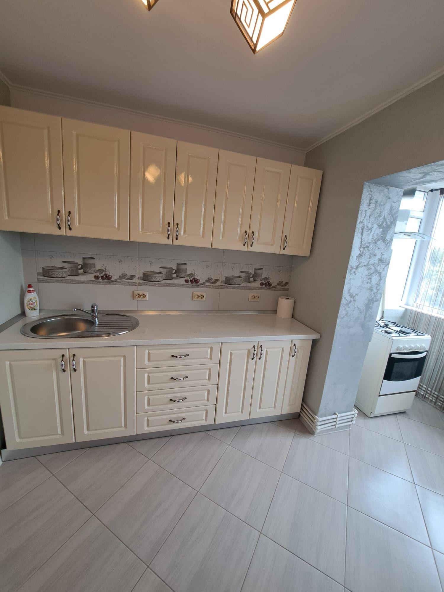 Proprietar, vând apartament Popa Sapca, et 2